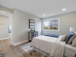 8000 Le Havre Place 21/16, Falls Church VA 22042