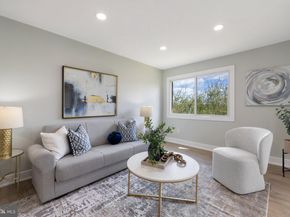 8000 Le Havre Place 21/16, Falls Church VA 22042