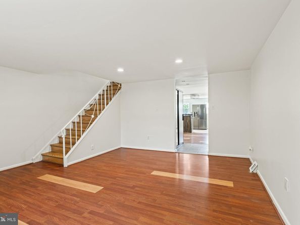 10236 Selmer Terrace, Philadelphia PA 19116