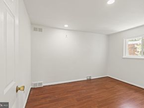 10236 Selmer Terrace, Philadelphia PA 19116