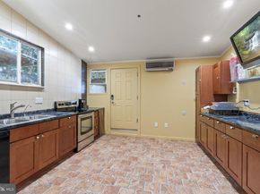 10236 Selmer Terrace, Philadelphia PA 19116