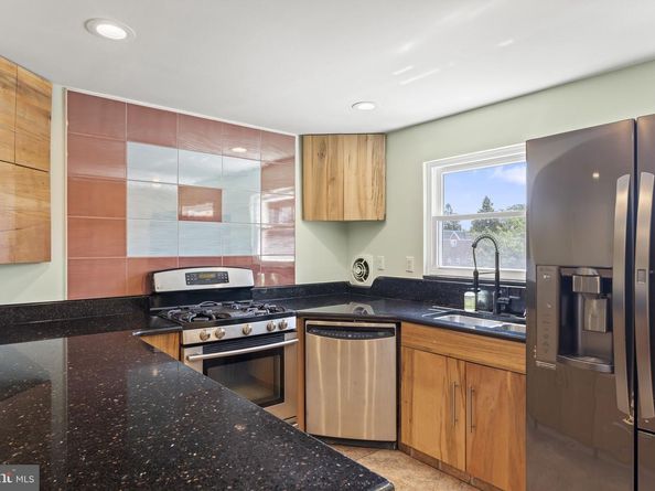 10236 Selmer Terrace, Philadelphia PA 19116