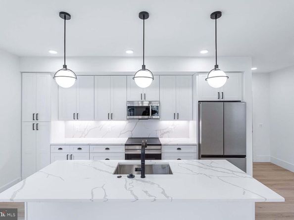 3200 22nd Street NE 201, Washington DC 20018