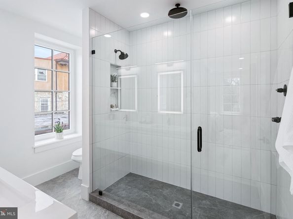 3200 22nd Street NE 201, Washington DC 20018