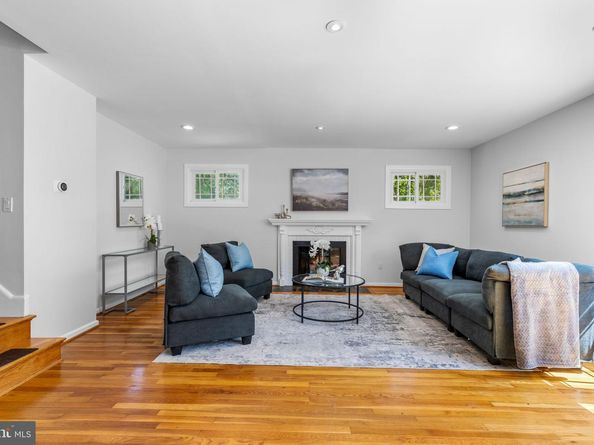 3341 Mansfield Road, Falls Church VA 22041