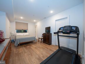 724 N 19TH Street 1, Philadelphia PA 19130