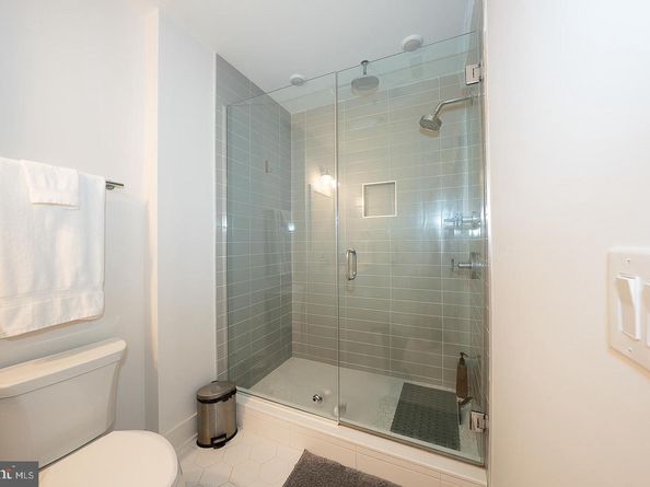 724 N 19TH Street 1, Philadelphia PA 19130