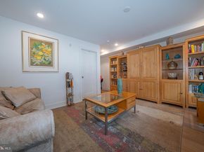 724 N 19TH Street 1, Philadelphia PA 19130