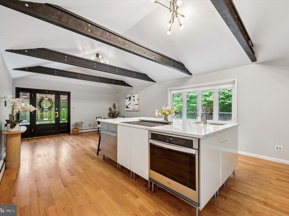 300 W Rose Tree Road, Media PA 19063