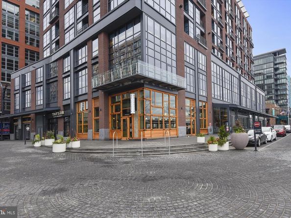 301 I Street SW 108, Washington DC 20024