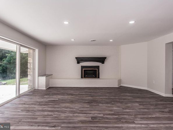 54 Moredon Road, Huntingdon Valley PA 19006