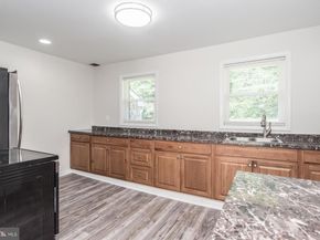 54 Moredon Road, Huntingdon Valley PA 19006