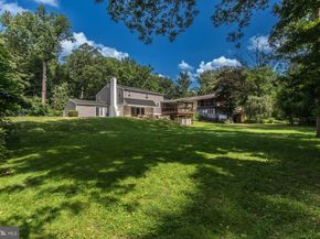 54 Moredon Road, Huntingdon Valley PA 19006