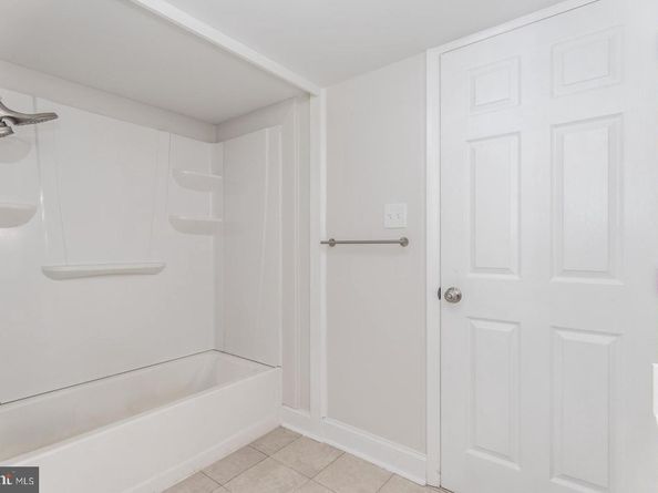 54 Moredon Road, Huntingdon Valley PA 19006