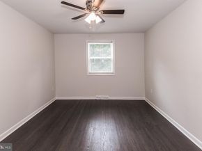 54 Moredon Road, Huntingdon Valley PA 19006