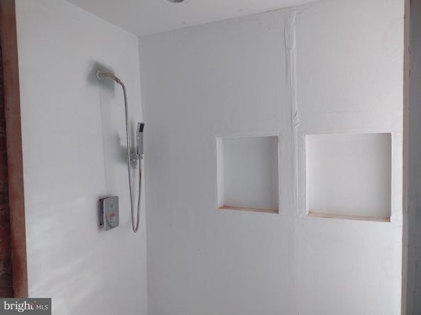 6354 Ross Street, Philadelphia PA 19144