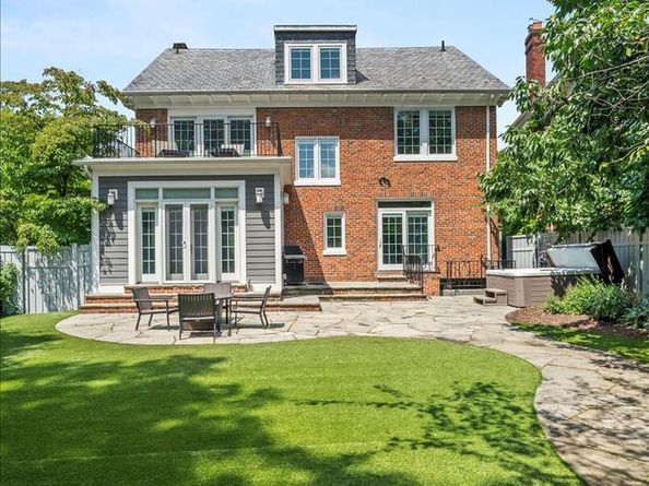 1610 Crittenden Street NW, Washington DC 20011