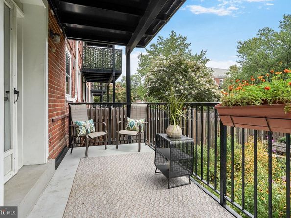 3050 S Buchanan Street S A2, Arlington VA 22206