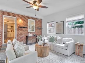 2842 30TH Street NE, Washington DC 20018