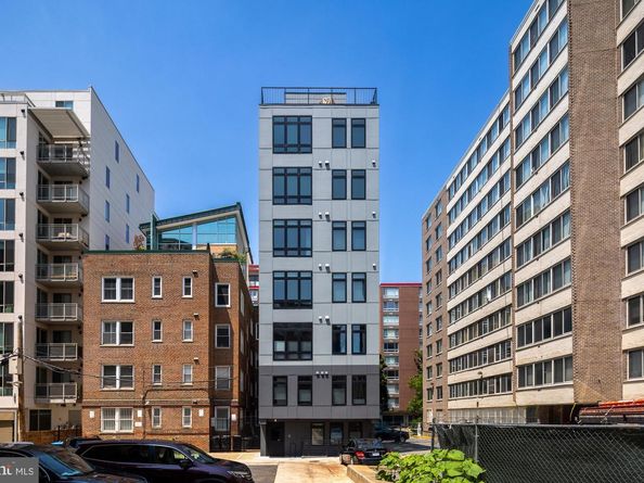 1208 M Street NW 22, Washington DC 20005