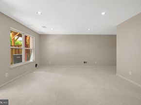 2505 James Madison Circle, Herndon VA 20171