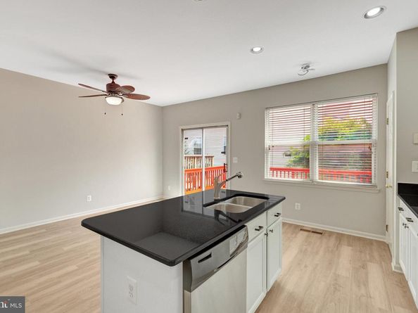 2505 James Madison Circle, Herndon VA 20171
