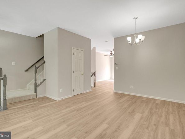 2505 James Madison Circle, Herndon VA 20171