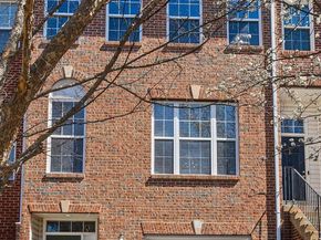 2505 James Madison Circle, Herndon VA 20171