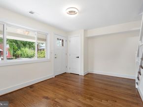 3625 S Four Mile Run Drive, Arlington VA 22206