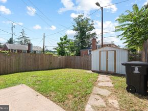 3625 S Four Mile Run Drive, Arlington VA 22206
