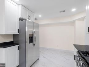 3625 S Four Mile Run Drive, Arlington VA 22206