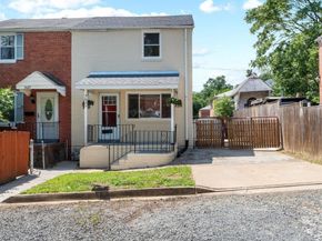 3625 S Four Mile Run Drive, Arlington VA 22206