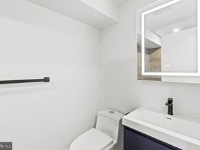 2139 Sears Street, Philadelphia PA 19146