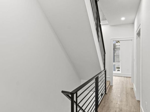 2139 Sears Street, Philadelphia PA 19146