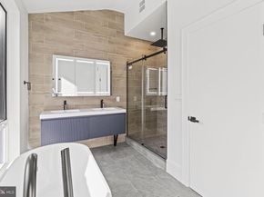 2139 Sears Street, Philadelphia PA 19146