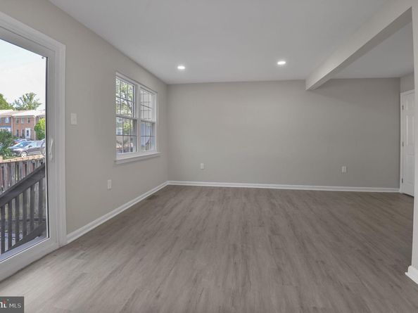 2792 Trevino Lane, Falls Church VA 22043