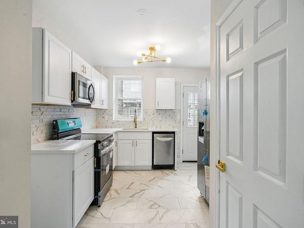 5612 Rodman Street, Philadelphia PA 19143