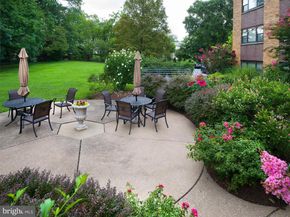 40 Old Lancaster Road 605, Merion Station PA 19066