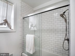 40 Old Lancaster Road 605, Merion Station PA 19066
