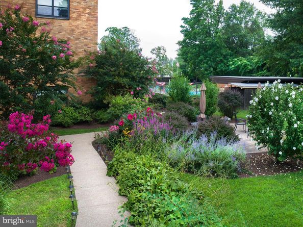 40 Old Lancaster Road 605, Merion Station PA 19066