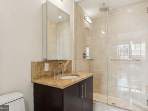 1425 Locust Street 11E, Philadelphia PA 19102
