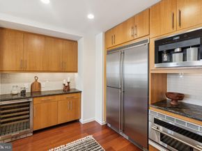 1425 Locust Street 11E, Philadelphia PA 19102