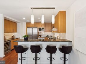 1425 Locust Street 11E, Philadelphia PA 19102