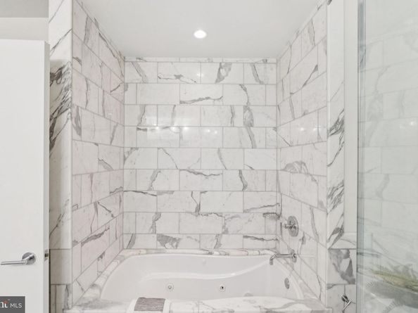 1425 Locust Street 11E, Philadelphia PA 19102