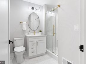 1316 E Passyunk Avenue B, Philadelphia PA 19147