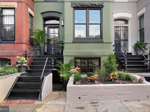 421 4TH Street NE, Washington DC 20002