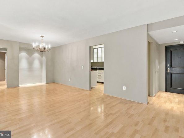 6101 Edsall Road 408, Alexandria VA 22304