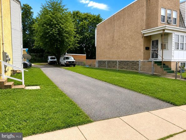 202 Greenway Avenue, Darby PA 19023