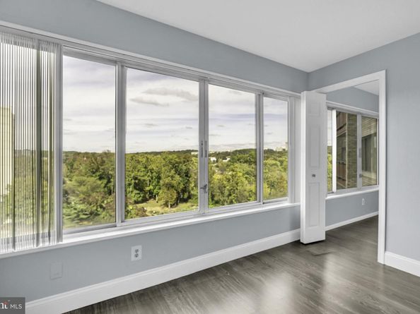 5340 Holmes Run Parkway 712, Alexandria VA 22304