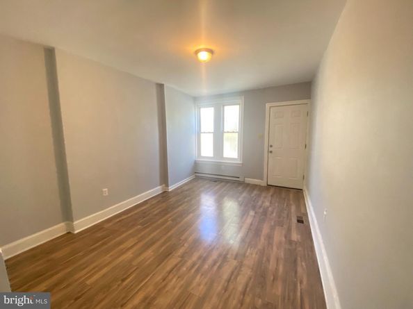 280 E Bringhurst Street, Philadelphia PA 19144